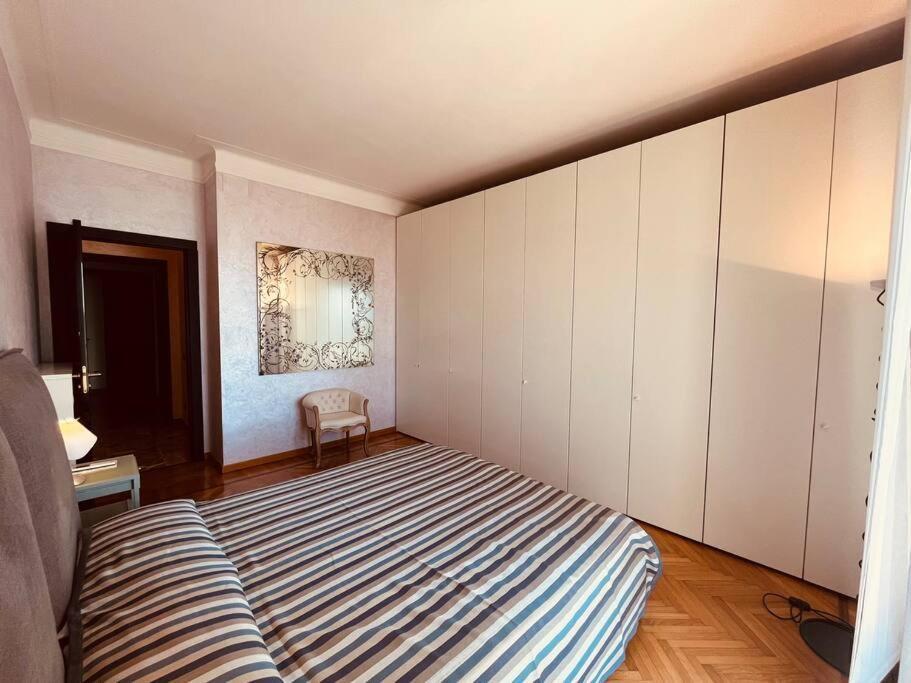 Brezza Di Mare Apartment Imperia Exterior photo